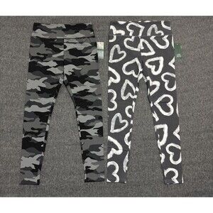Wild Fable Women's Leggings 2 Pairs Camo Heart Print Gray Medium